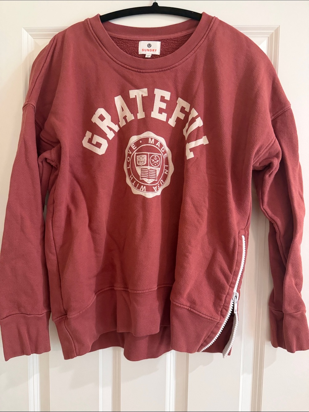 Sundry Rose Crewneck Sweatshirt with White Graphic & Side Zip